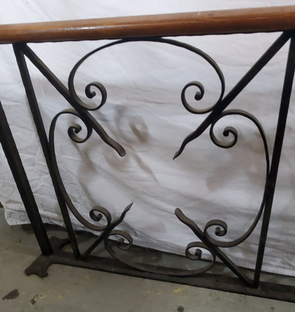 Iron and Oak handrails GAM0094