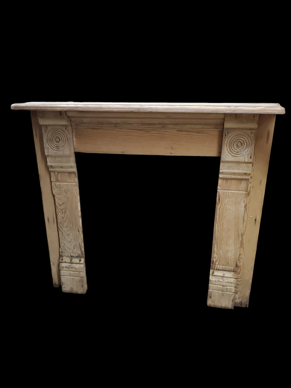 Pine Eastlake Mantel w/Bullseyes *GAM0150