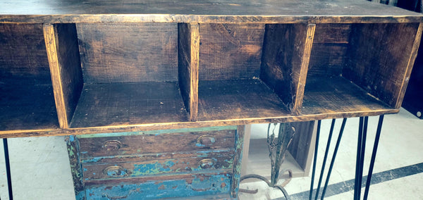 4 Cubby Hardware Bin Table *GAM0105