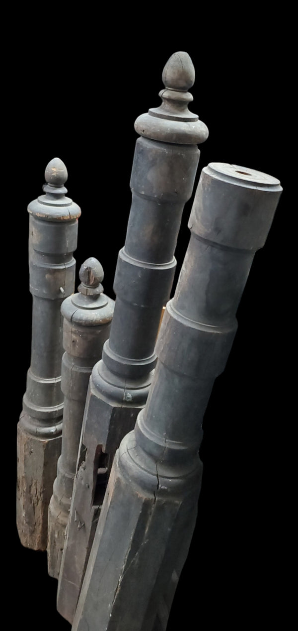 Set of 4 Newel Posts GAM0244