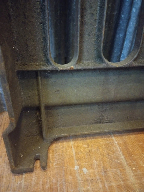 Pair of Walker & Turner Cast Iron Factory Machine Base Legs 31 3/8" T x 19" W GA-S068