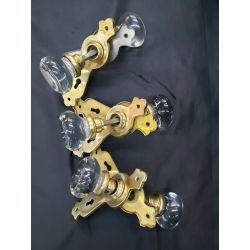Set of 3 Round Lead Crystal Door Knobs with Brass Doorknob Backplates #GA4413