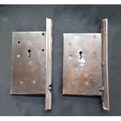 1888 Russell & Erwin Pocket Door Lock with Privacy Lock & Keeper #GA2003