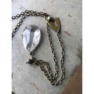 Vintage Sarabeth - Crystal Prism Beaded Key Escutcheon Necklace