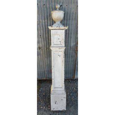 Wooden Newel Post With Top Finial