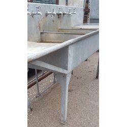 3 Compartment Galvanized Steel Sink With Drainboards